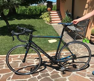 Bicicletta in carbonio