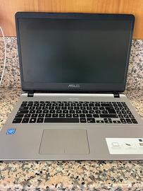 computer portatile ASUS