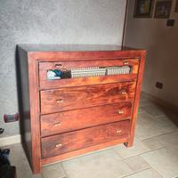 mobile in legno