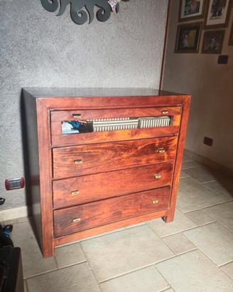 mobile in legno