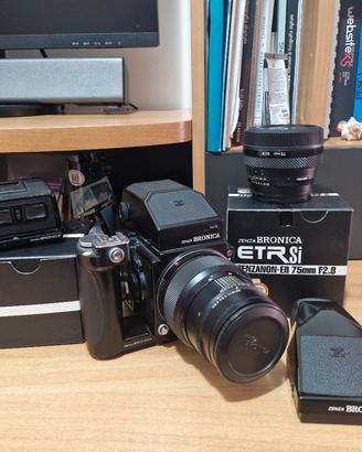 Zenza Bronica Etrs 