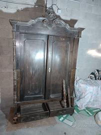 Armadio antico piemontese da restaurare