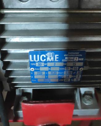 mulino a corrente 220 volt