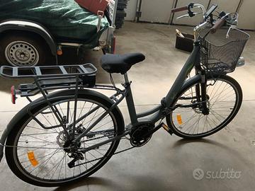 Bici Elettrica iVel  – Come Nuova, Usata 1 Volta