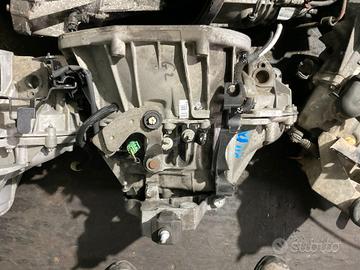 CAMBIO MANUALE RENAULT/NISSAN G9U 6 MARCE