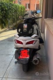 scooter burgman 200