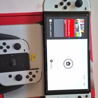 Nintendo Switch OLED Bianca + MicroSD 256GB Mario 