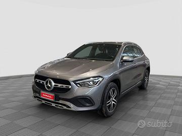 MERCEDES-BENZ CLA sse GLA GLA 200 d Automatic SP