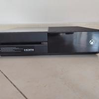 Xbox One (500 GB) + 1 Controller