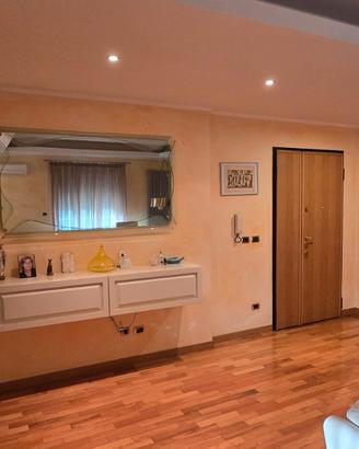 Appartamento 120mq 3 camere 2 bagni