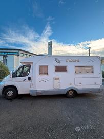 Camper Join Camping Car