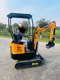 Mini Escavatore JPC HT12