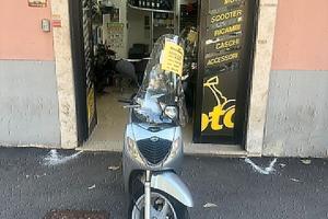 Honda SH 150 2007 - PERMUTE