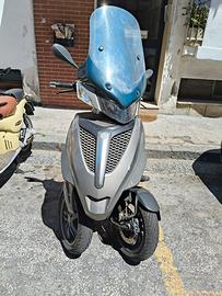 piaggio mp3