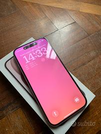iPhone 15 - 128 GB - tenuto maniacalmente