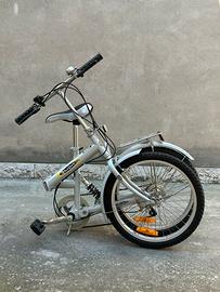 Bicicletta pieghevole leggera amortizzata 3 cambi