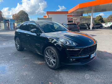 Porsche Macan 2.0 252cv anno 2018