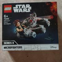 Microfighter Millennium Falcon™