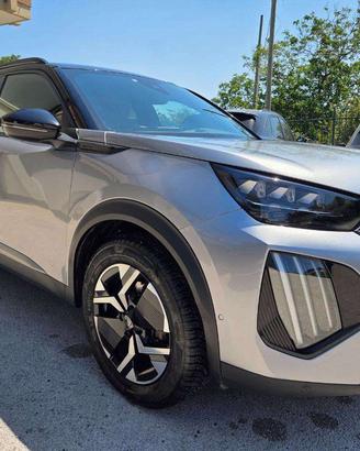 Peugeot 2008 BlueHDi 130 S&S EAT8 GT + 360°