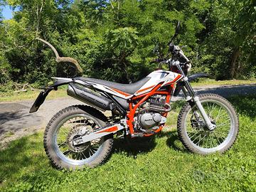 Beta Alp 200 (2019) – Solo 3.600 km – Come Nuova 