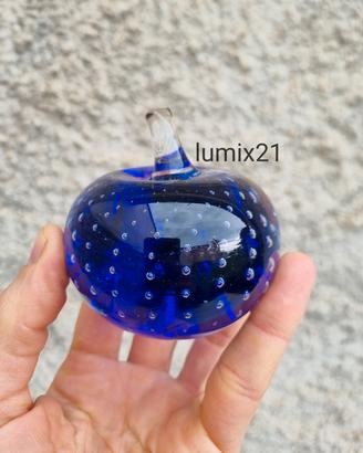 Fermacarte Mela Murano Bullicante bolle vetro