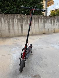 Monopattino elettrico Xiaomi Mi Scooter 2 Pro
