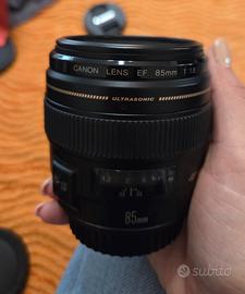obiettivo canon ef 85 mm 1.8