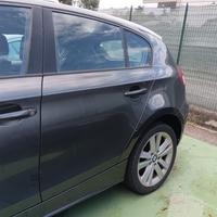 Porta posteriore sinistra BMW 120 del 2006