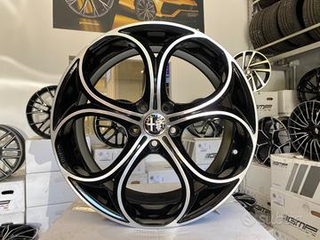 Cerchi Alfa Romeo raggio 18 NUOVI cod.83472