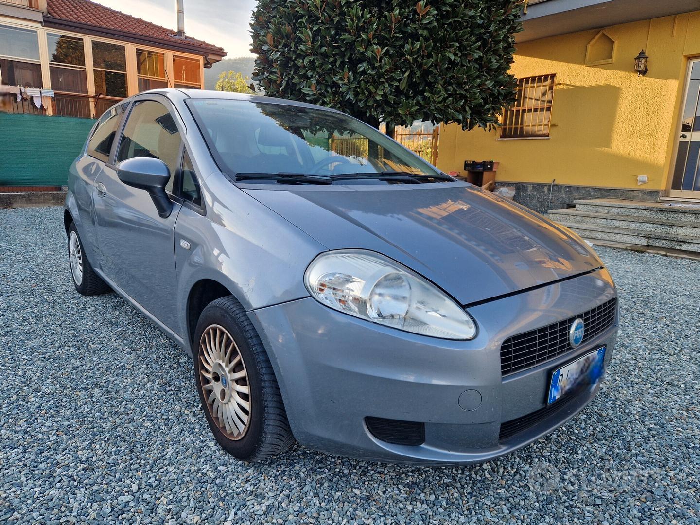 Fiat Grande Punto 2007 photo 3