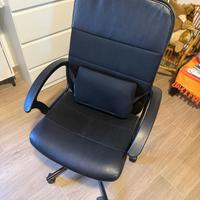 Sedia girevole per studio scrivania di colore nero