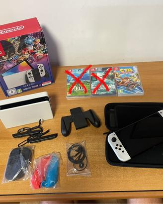 nintendo switch oled + gioco CTR
