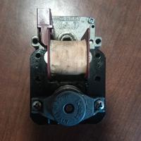 motoriduttore Kenta stufa a pellet 