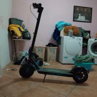 monopattino elettrico 