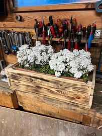 Fioriera in legno artigianale effetto bruciato