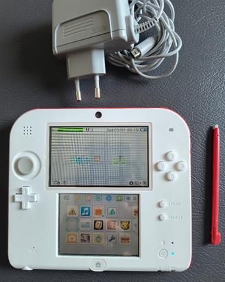 NINTENDO 2DS CON TOMODACHI LIFE