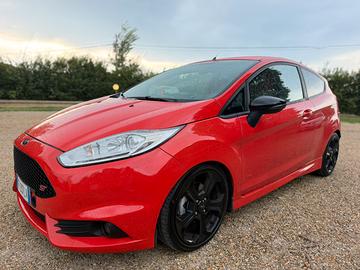 Fiesta ST molten orange