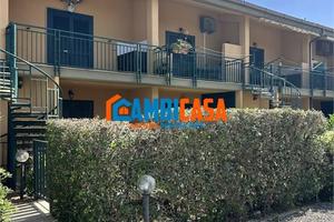 Campofelice di Roccella - In residence al mare.