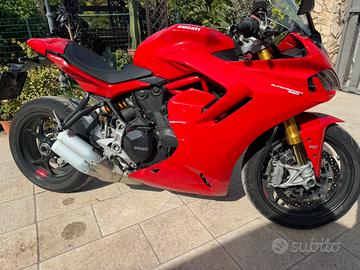 Ducati supersport 950s 2021