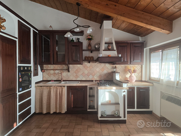 Appartamento con piscina a 6 km dal mare