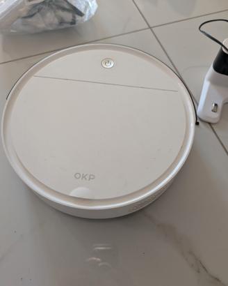 robot aspirapolvere OKP K5