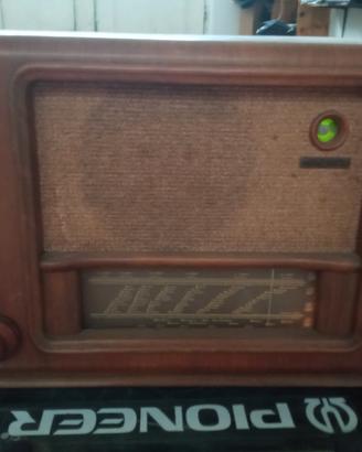 radio a valvole Minerva
