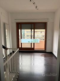 MALAFEDE QUADRILOCALE Con 2 BALCONI / P.AUTO