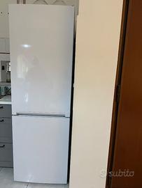 FRIGORIFERO IKEA VINDÅS – COME NUOVO