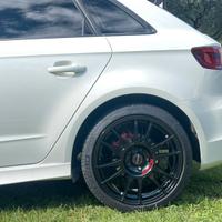 Cerchi con gomme da 18