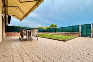 Lonato del Garda, bilocale al piano terra