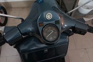 Piaggio vespa px 200E