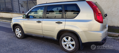 Nissan X-trail 2.0 TDI automatica