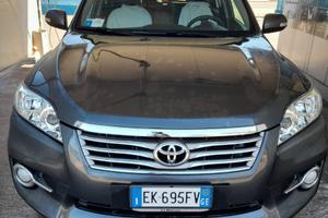 toyota rav4 2011