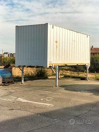 container 